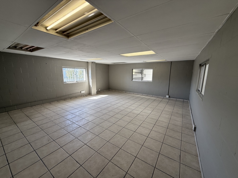 To Let commercial Property for Rent in Blackheath Industrial Western Cape
